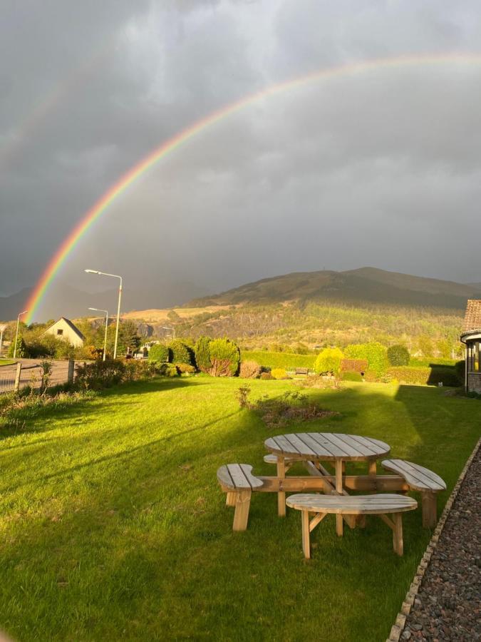 Lyn Leven Cottages 발라훌리쉬 외부 사진